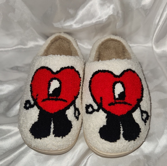 Shoes - Red Bad Bunny Heart Slippers | Sz 7